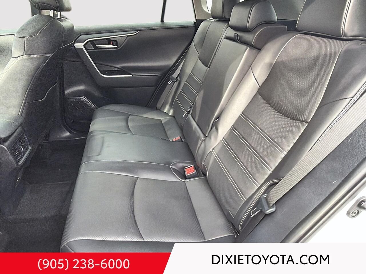 2024 Toyota RAV4 LIMITED AWD / CLEAN CARFAX / HEATED AND VENTILATED SEATS / MOONROOF / ALLOY WHEELS / CARPLAY AND ANDROID AUTO White Mississauga - photo #20