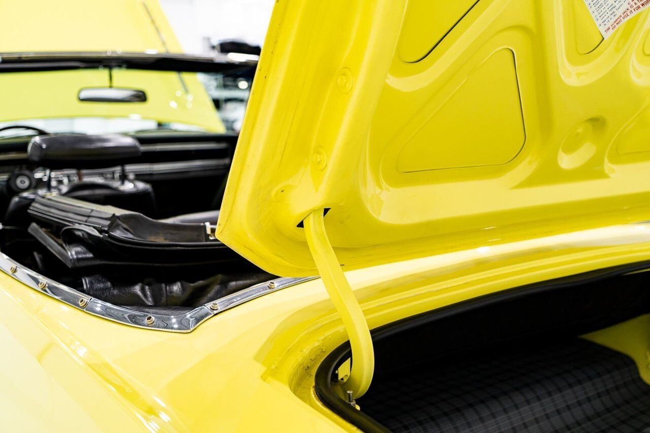 Dodge Dart *PRIX EN USD* GTS Conv Matching #s 340 cu in With Original Built Sheet 1968 Jaune Montréal - photo #37
