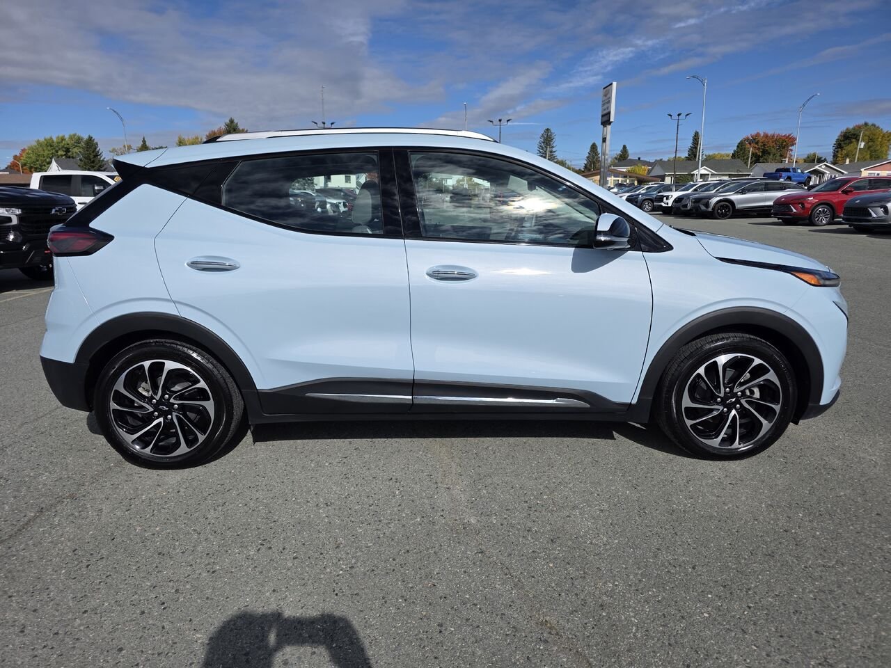 2022 Chevrolet Bolt EUV Premier Blue Rouyn-Noranda - photo #6