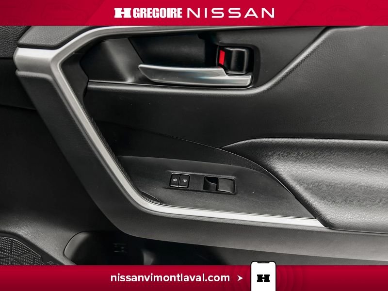 2021 Toyota Rav 4 Black Laval - photo #16