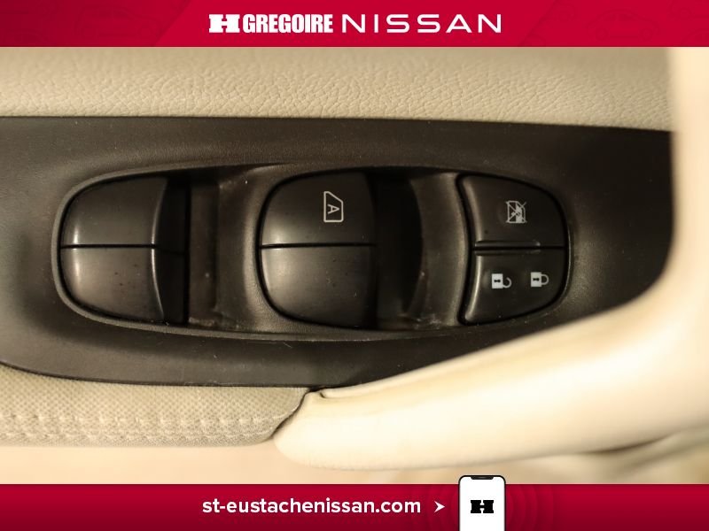 2019 Nissan Qashqai Blue Saint-Eustache - photo #35