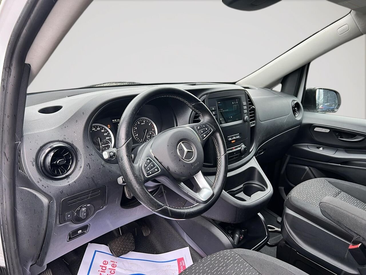 Mercedes-Benz Metris fourgonnette utilitaire 2023 Blanc Québec - photo #9