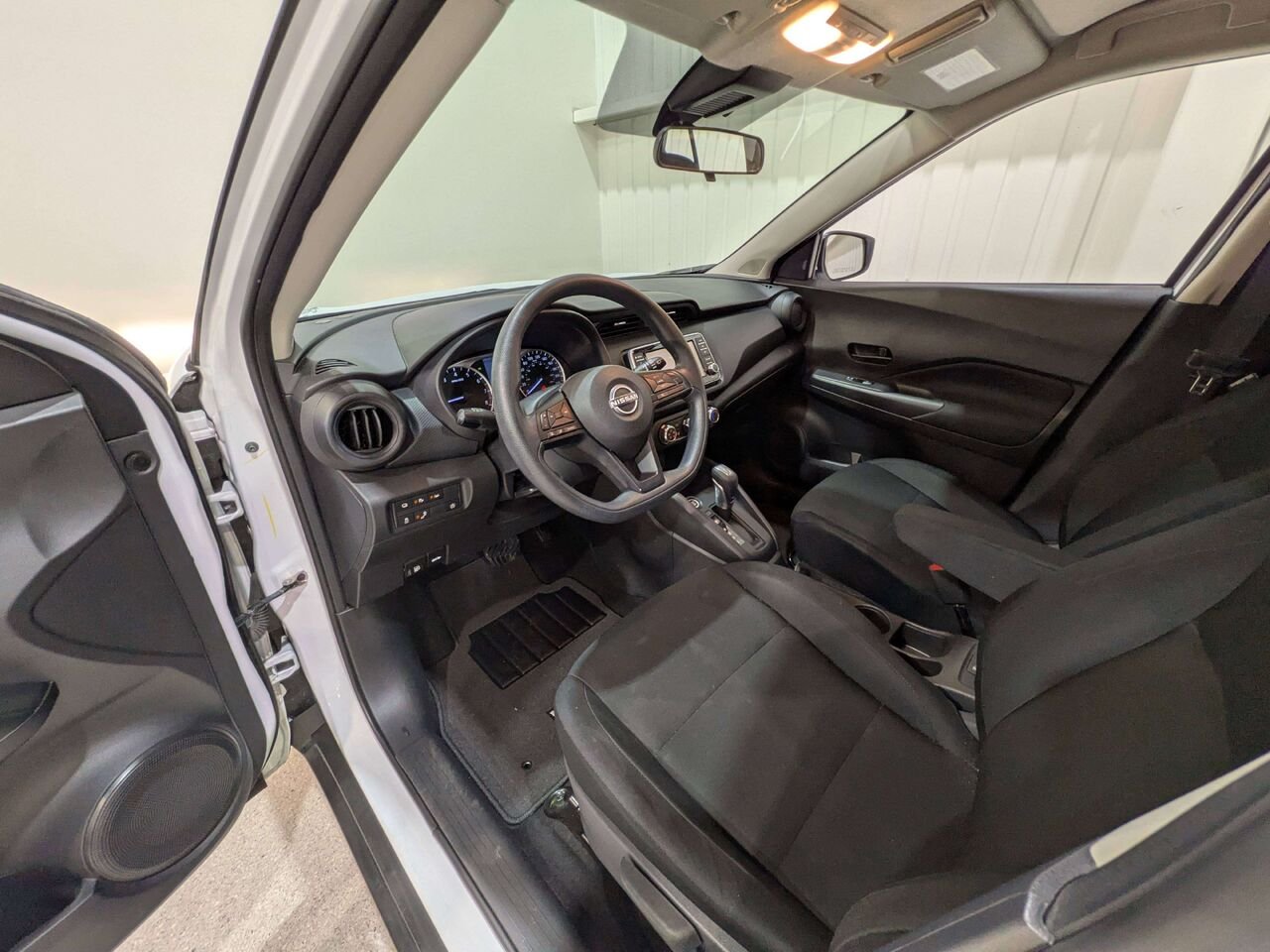 Nissan Kicks S FWD 2024 Blanc Val-David - photo #9