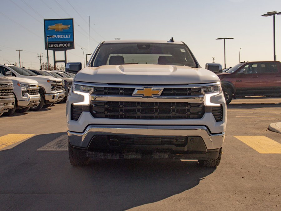 2023 Chevrolet Silverado 1500 LT 2.7T | Heated Cloth Seats White