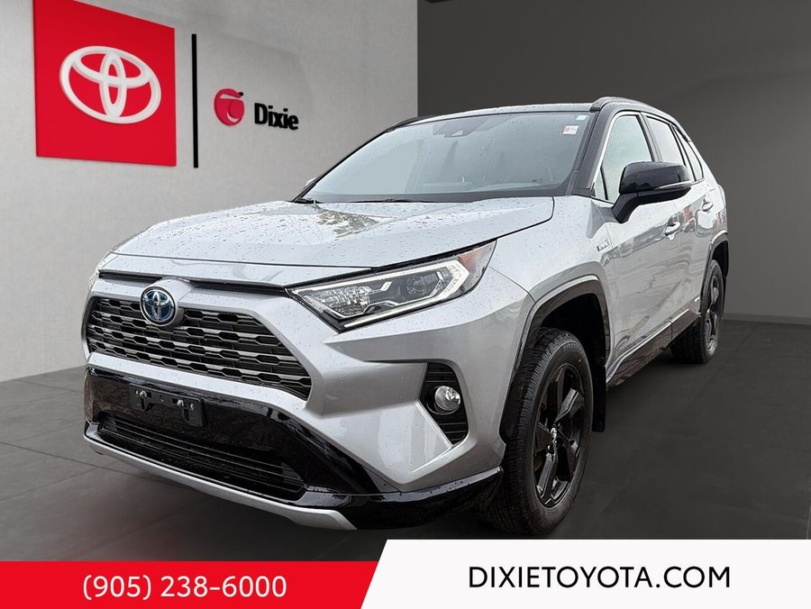 2021 Toyota RAV4 Hybrid XSE AWD Silver