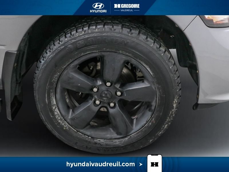 Ram 1500 YW97 | Express 4x4 Crew Cab 5'7" Box 2019 Argent Laval - photo #33