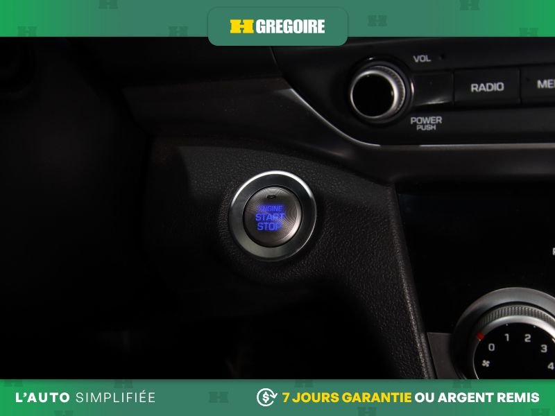 2019 Hyundai Elantra Black Blainville - photo #13