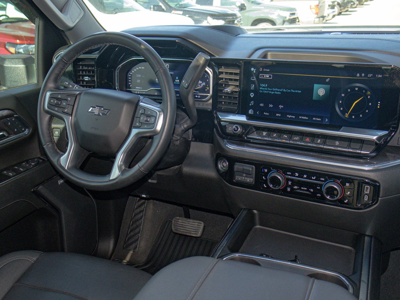 2024 Chevrolet Silverado 3500HD 4WD Crew Cab 159 LTZ White Sherwood Park - photo #31