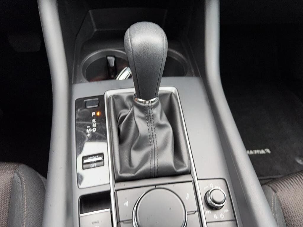 2020 Mazda Mazda3 Sport GX Black Baie-Comeau - photo #13