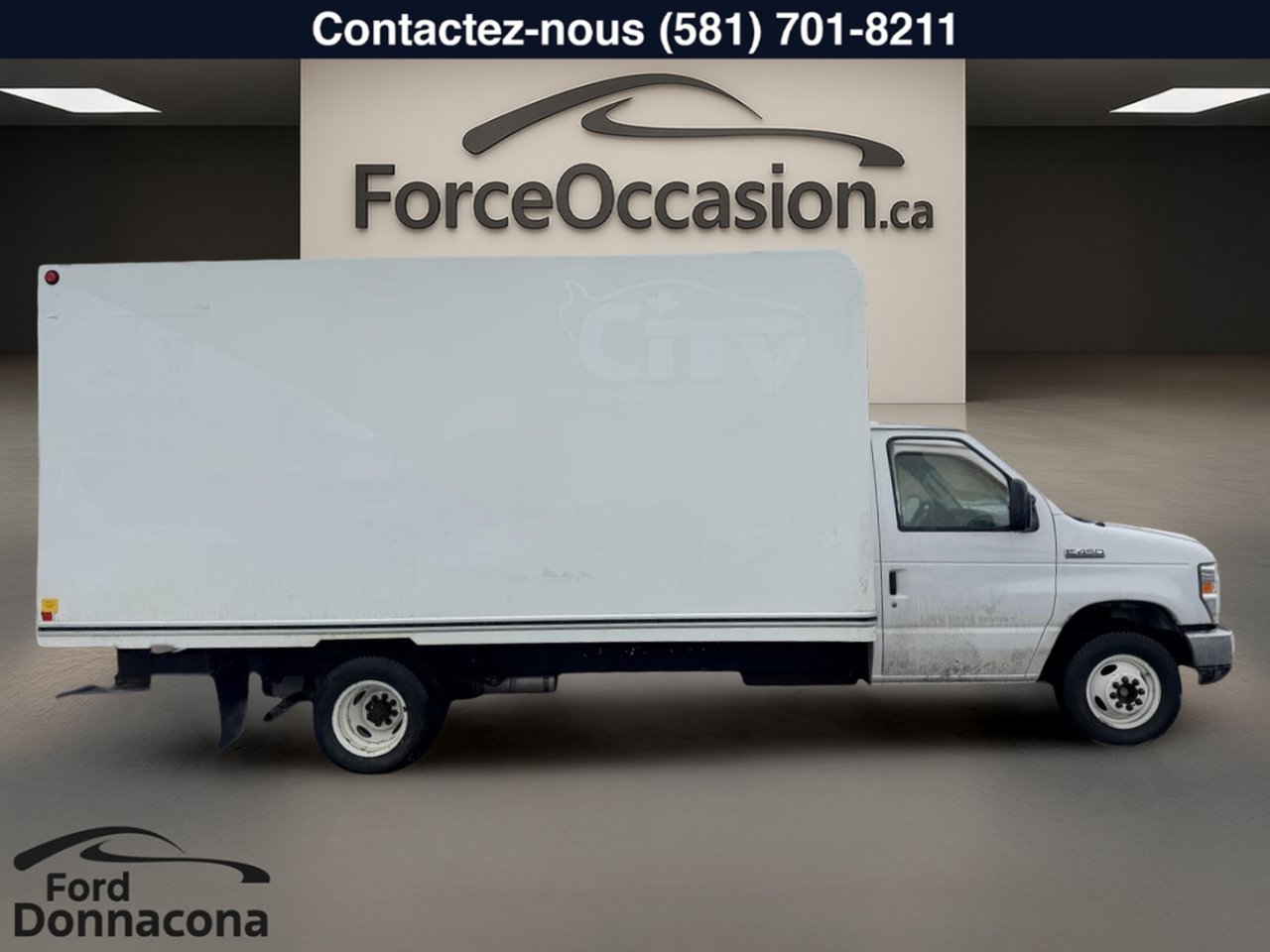 Ford E-450 2023 Blanc  - photo #13