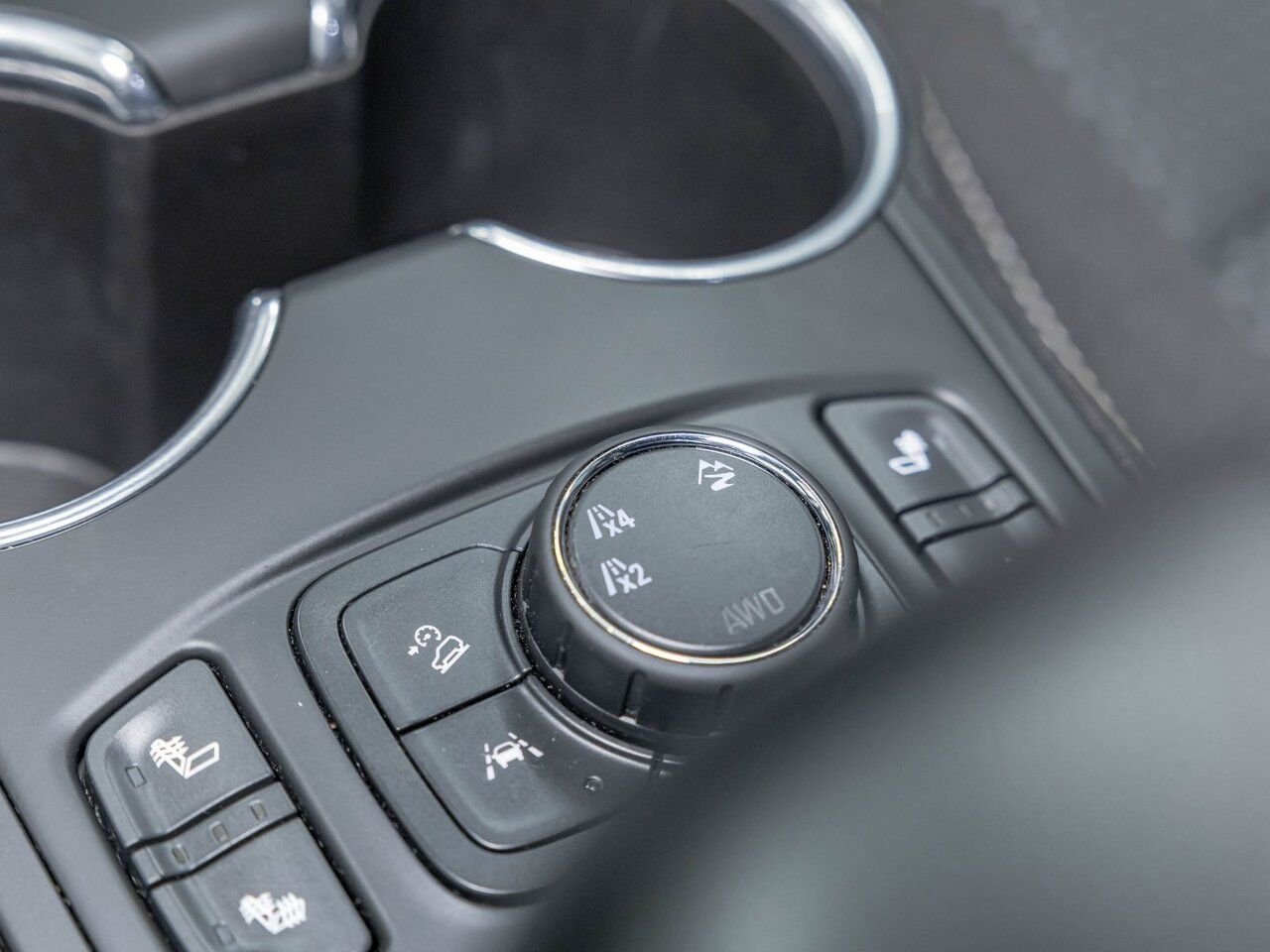 GMC Terrain SLE AWD *SIÈGES CHAUF* HAYON ELEC CARPLAY REG ADAP 2024 Noir Saint-Jérôme - photo #17