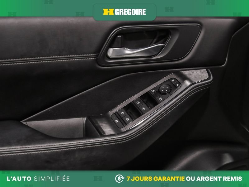 2023 Nissan Rogue White Saint-Eustache - photo #15