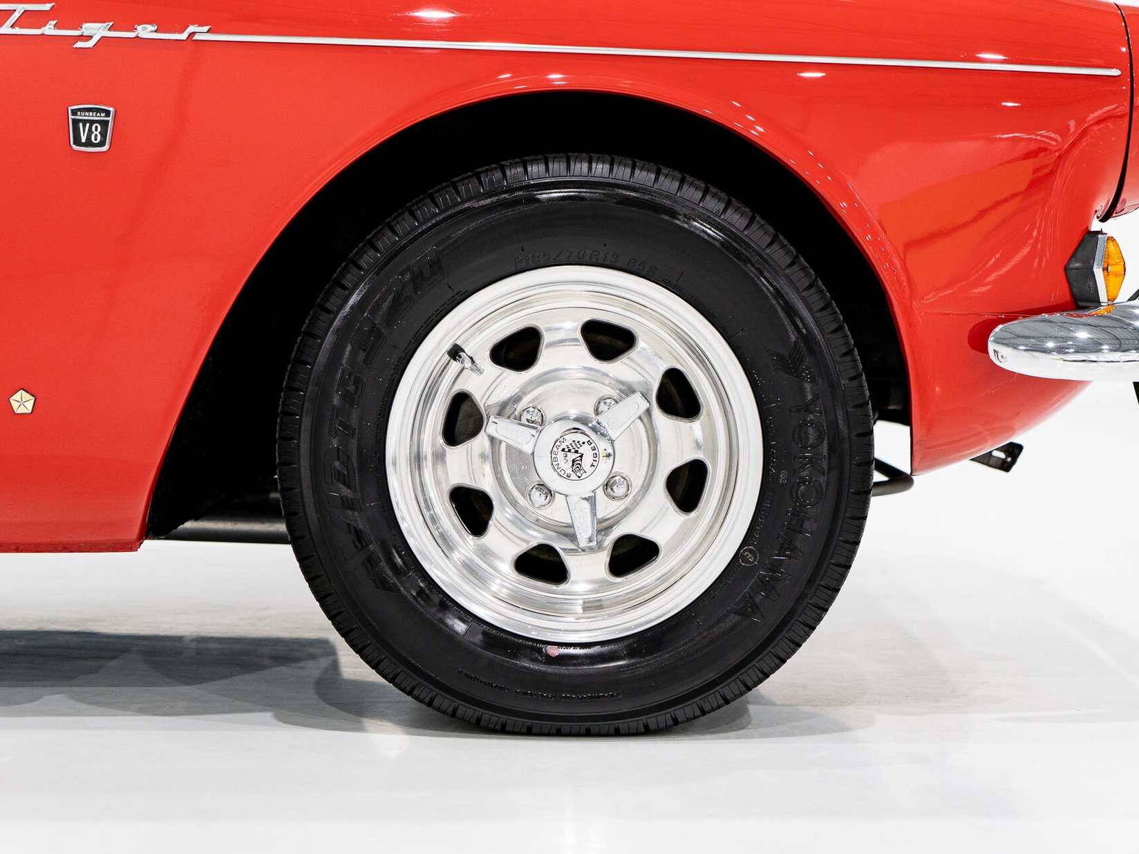 Sunbeam Tiger Unrestored with single repaint **PRIX EN USD** 1967 Rouge Montréal - photo #43