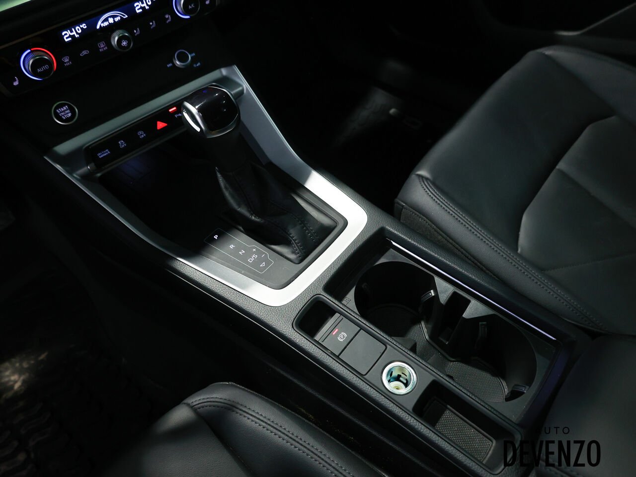 Audi Q3 2025 Gris Saint-Eustache - photo #19