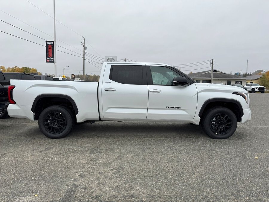 Toyota Tundra Limited CrewMax 4x4 caisse longue 2026 Frisson glacé nacré