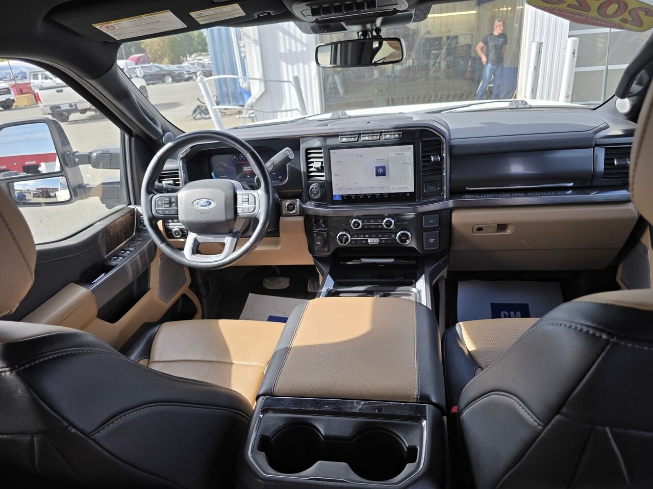 2023 Ford Super Duty F-250 SRW XL cabine 6 places 4RM caisse de 8 pi White Rouyn-Noranda - photo #23