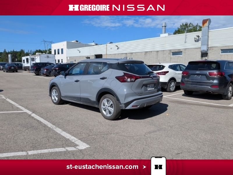2024 Nissan Kicks Grey Saint-Eustache - photo #8