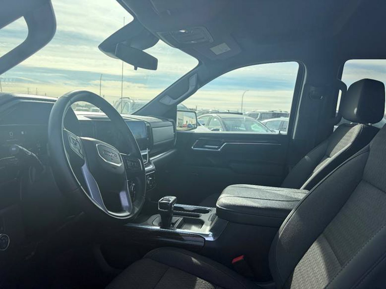 2023 GMC Sierra 1500 4WD Crew Cab 147 Elevation White Sherwood Park - photo #5