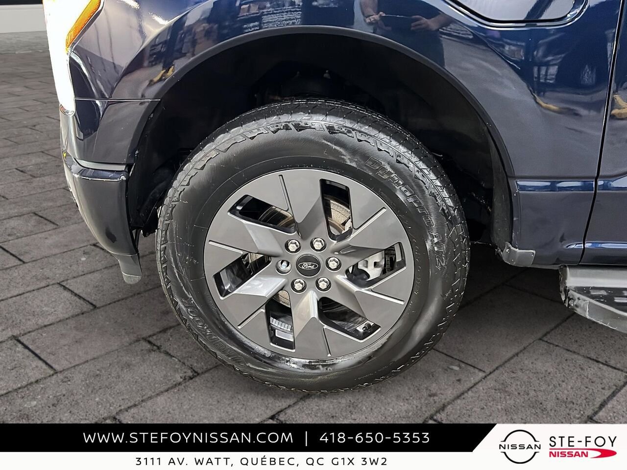 Ford F-150 Lightning GROUPE 510 A, standard range 2023 Bleu Ste-Foy - photo #25
