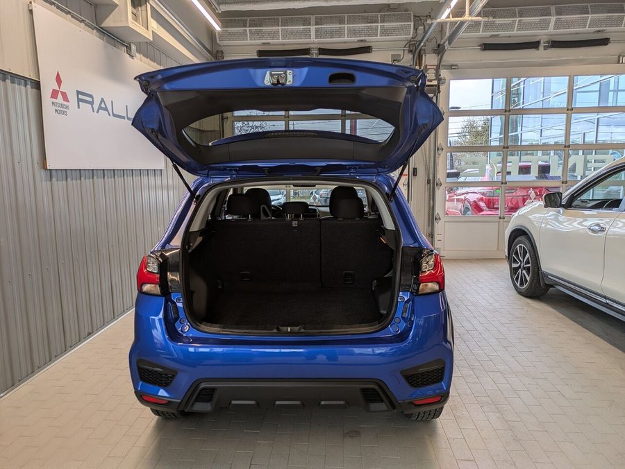 Mitsubishi RVR SE AWD 2024 Bleu