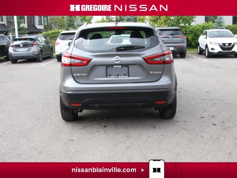 Nissan Qashqai 2023 Gris Laval - photo #7