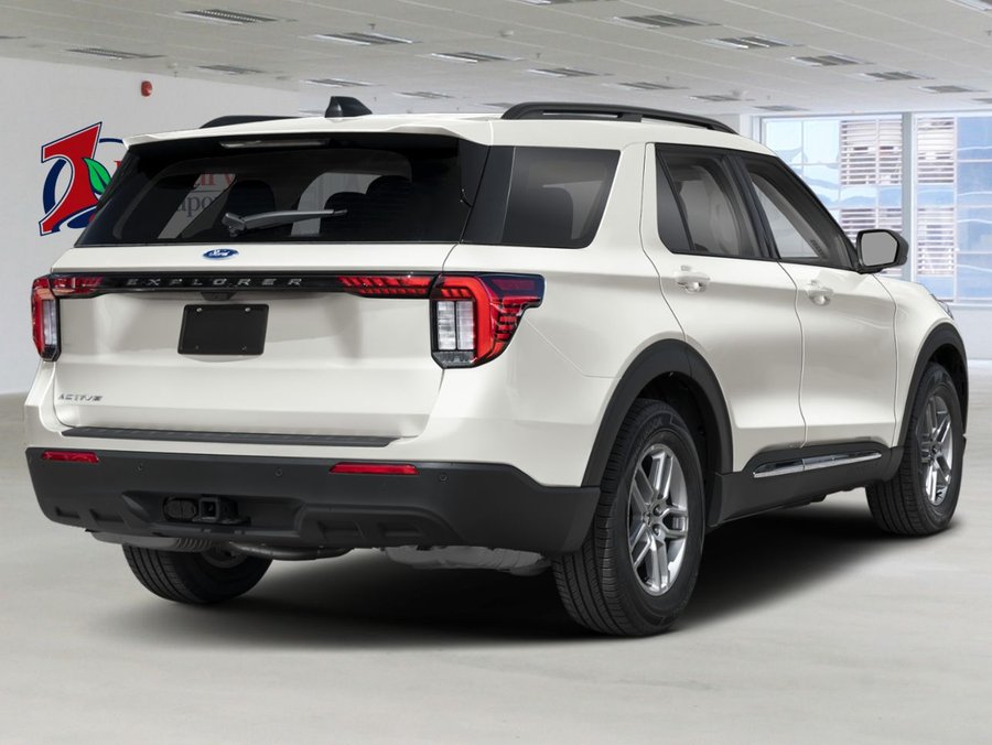 2026 Ford Explorer 2026 Star White Metallic Tri-Coat