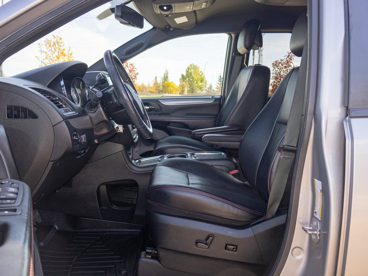 2018 Dodge Grand Caravan GT 2WD Grey Sherwood Park - photo #16