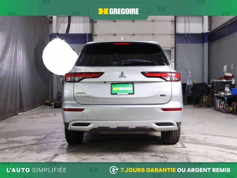 2022 Mitsubishi Outlander Grey Saint-Eustache - photo #5