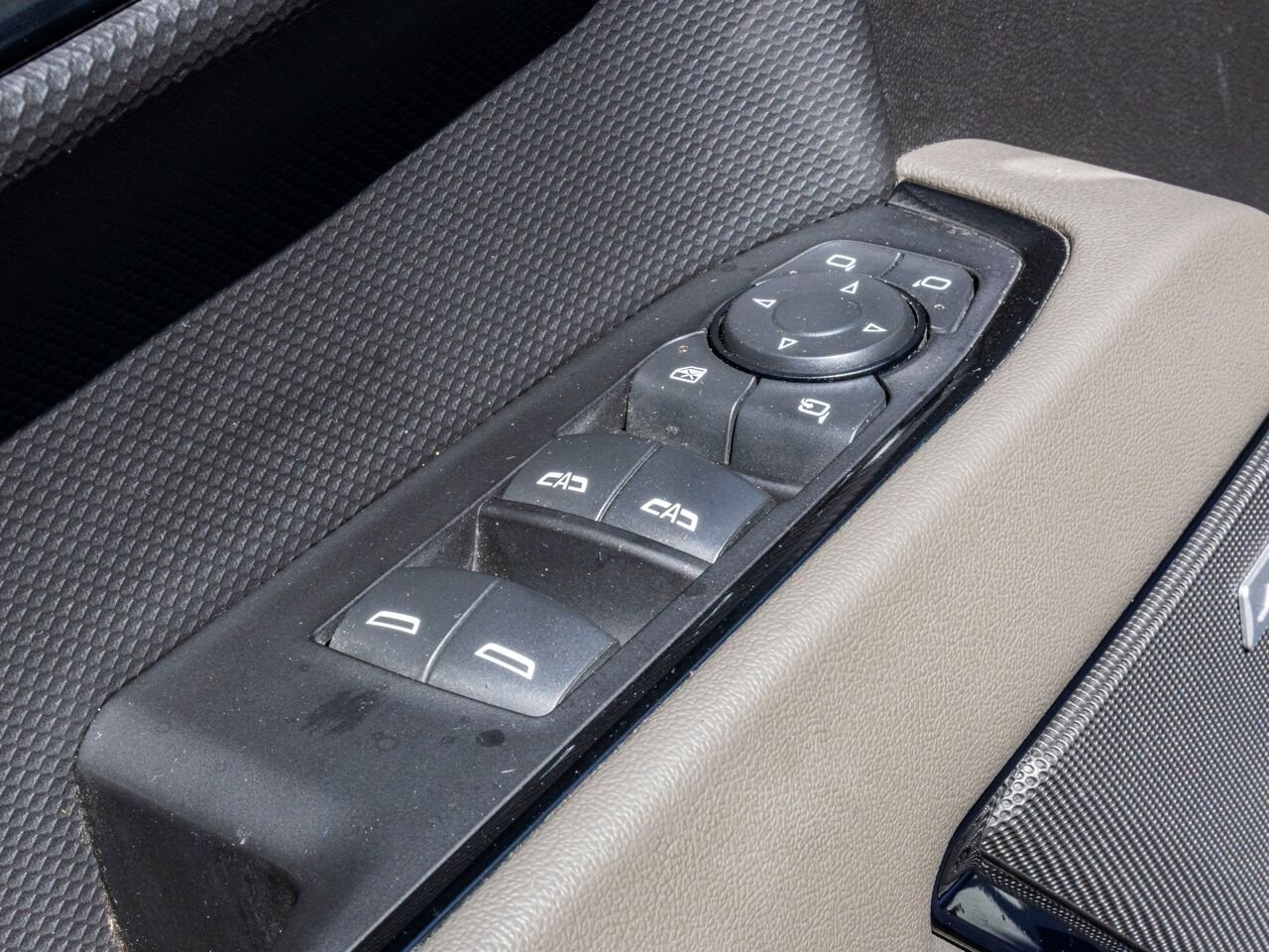 Chevrolet Silverado 1500 ZR2 cabine multiplace 4RM 2024 Gris Châteauguay - photo #29