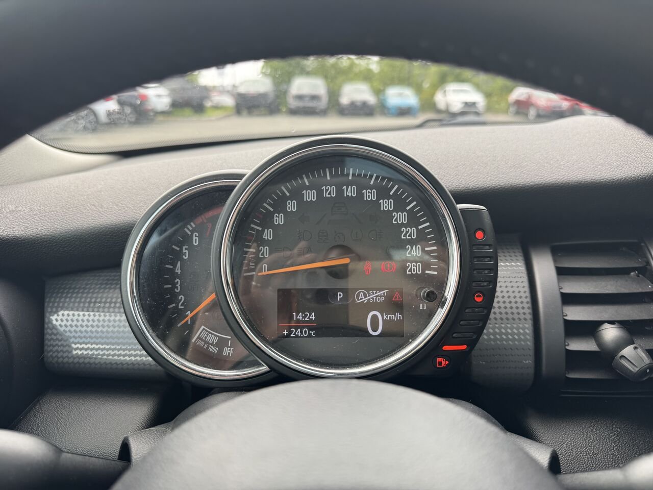 MINI Cooper toit rigide 5 portes 2015 Vert Granby - photo #23