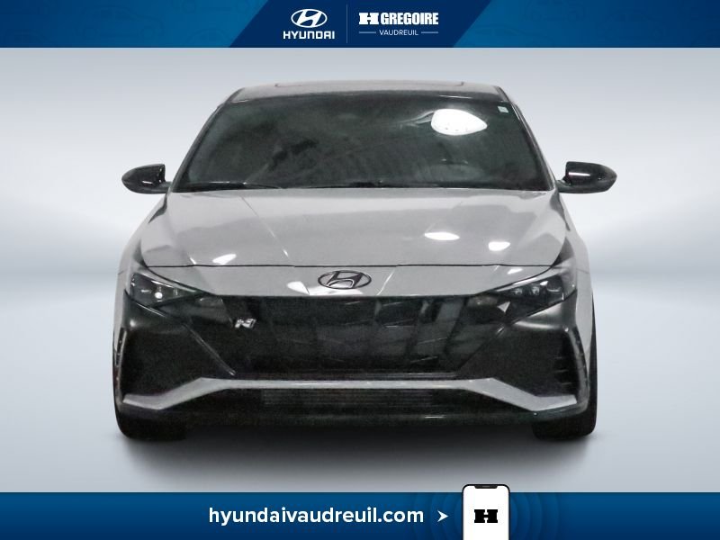 Hyundai Elantra Manual 2023 Gris