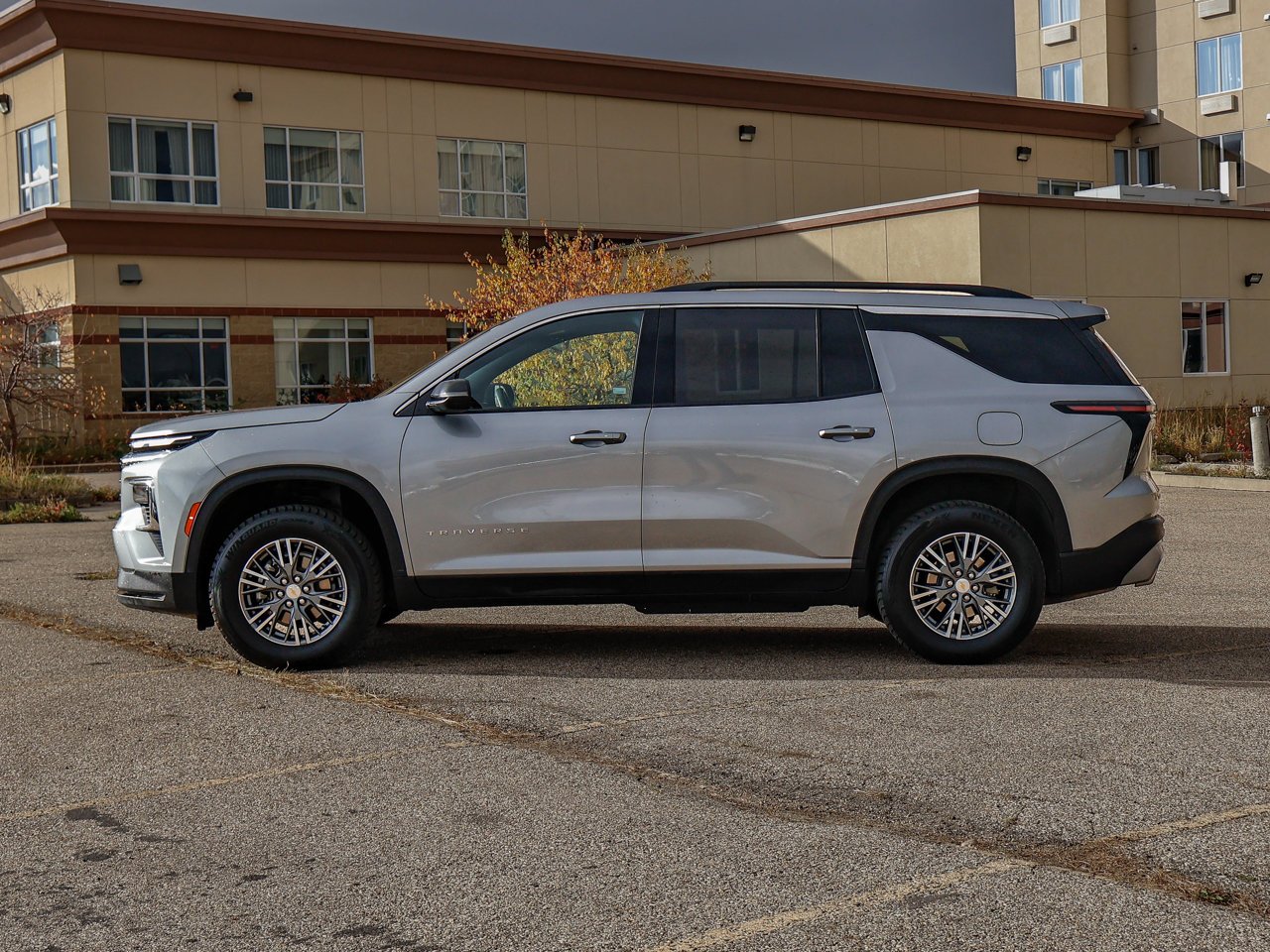 2026 Chevrolet Traverse AWD 4dr LT Grey Sherwood Park - photo #9