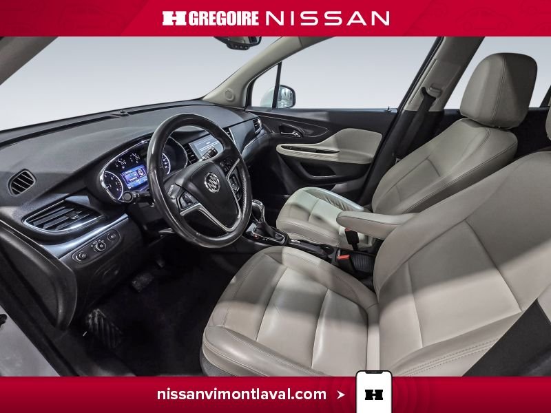 2019 Buick Encore White Saint-Eustache - photo #16