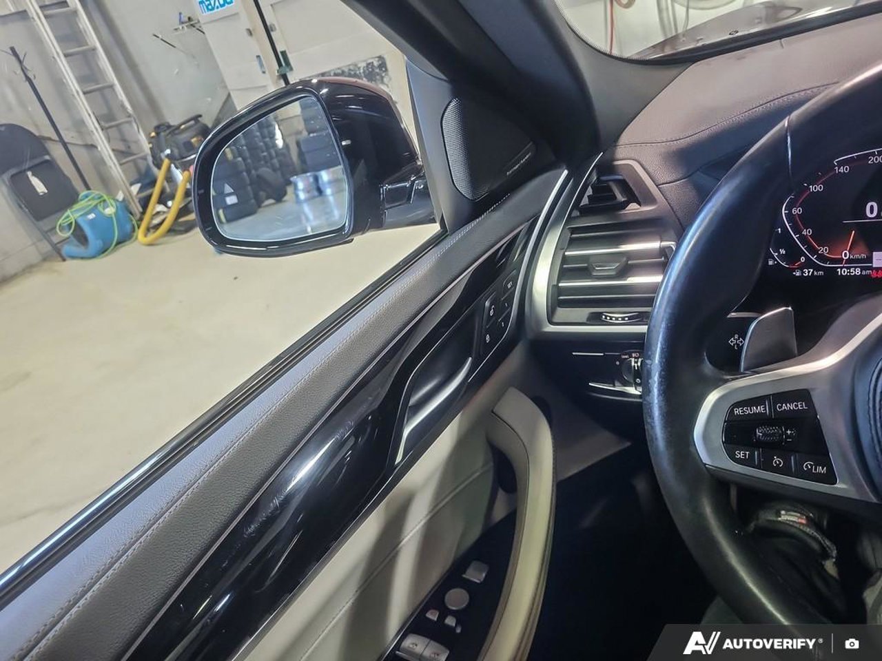 2023 BMW X4 5UX33DT04P9P71072 Red Mirabel - photo #19