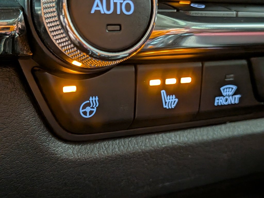2023 Mazda CX-30 GT w/Turbo AWD Black Val-David - photo #2