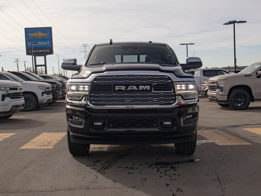 2019 Ram 2500 Limited Level 1 4x4 6.7L Cummins | Power Sunroof Black