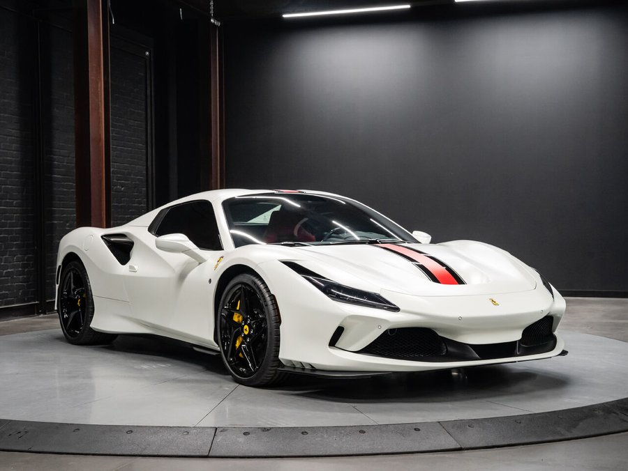 2022 Ferrari F8 Spider 2022 White