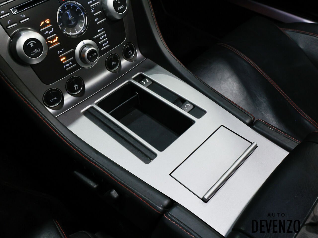 2009 Aston Martin DB9 Black Saint-Eustache - photo #16
