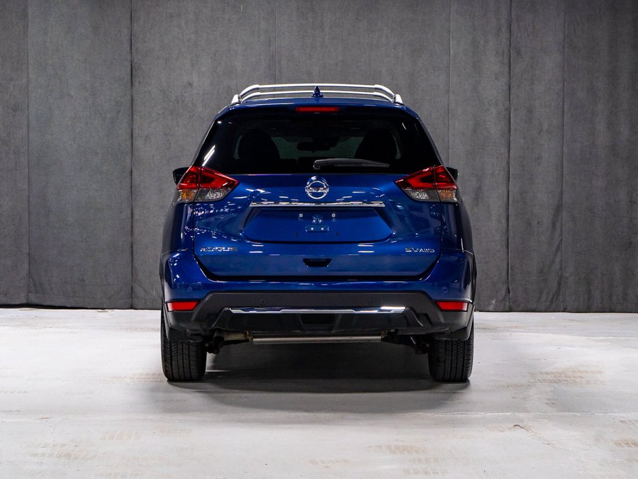 2020 Nissan Rogue SV Blue