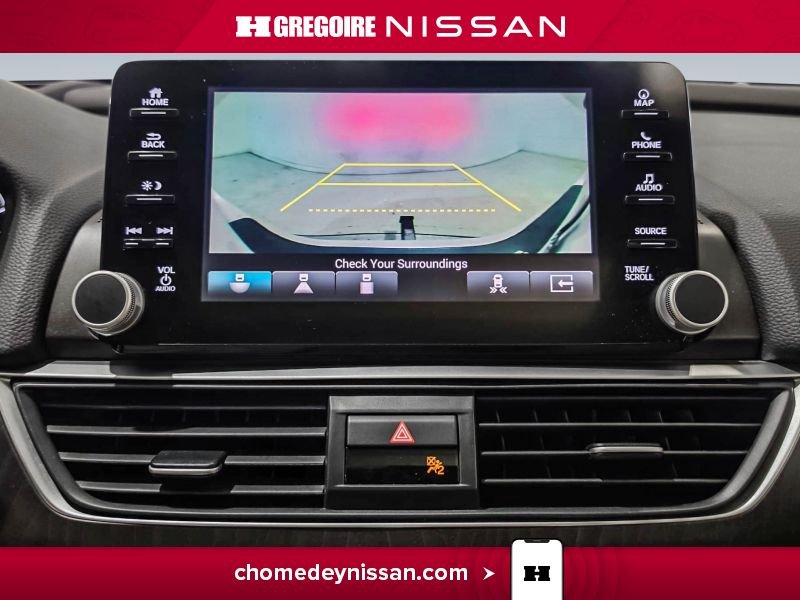 Honda Accord CL7288 | Touring * Cuir * Toit * Mag * Volant Chauffant 2018 Blanc Laval - photo #24