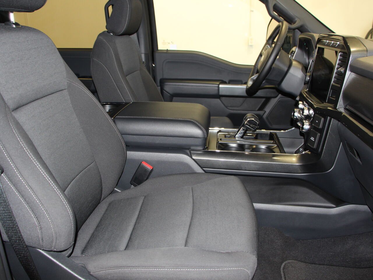2023 Ford F-150 Black Châteauguay - photo #5