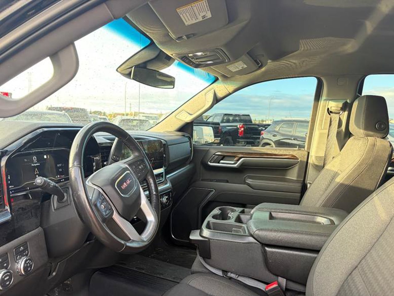 2022 GMC Sierra 1500 4WD Crew Cab 147 Elevation Black Sherwood Park - photo #5