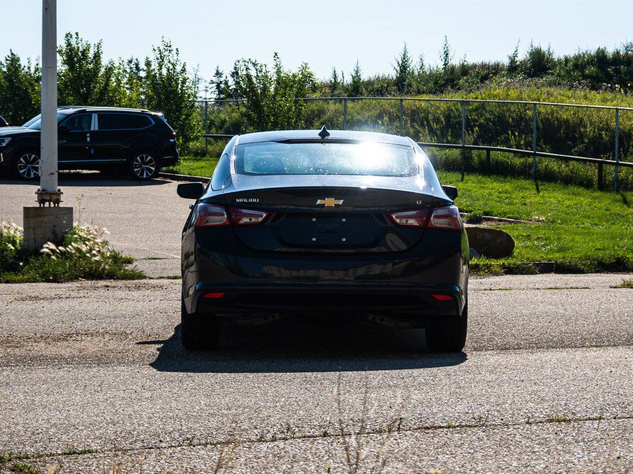 2022 Chevrolet Malibu 4dr Sdn LT Grey Sherwood Park - photo #11