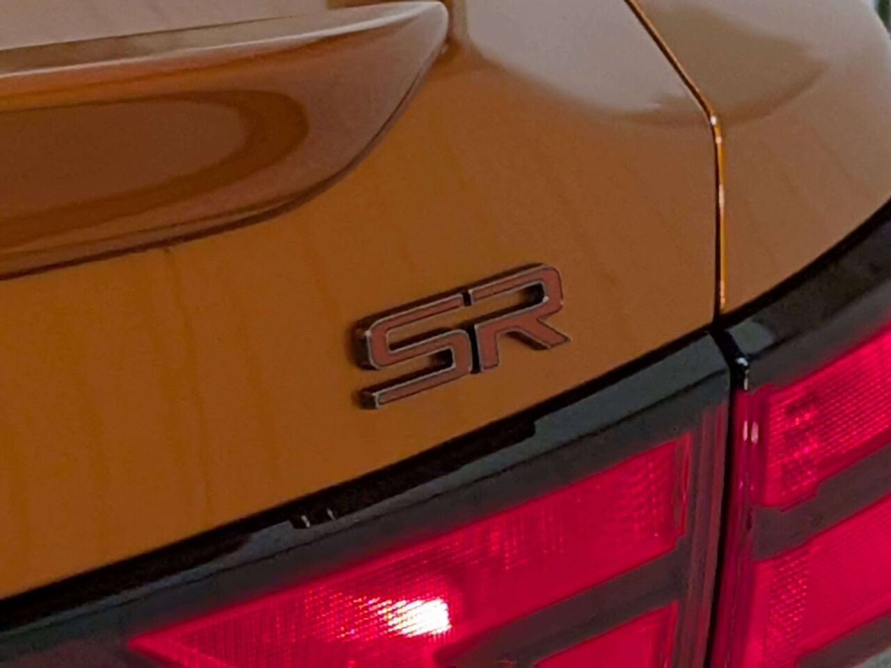 2024 Nissan Sentra SR Manual Orange Val-David - photo #34