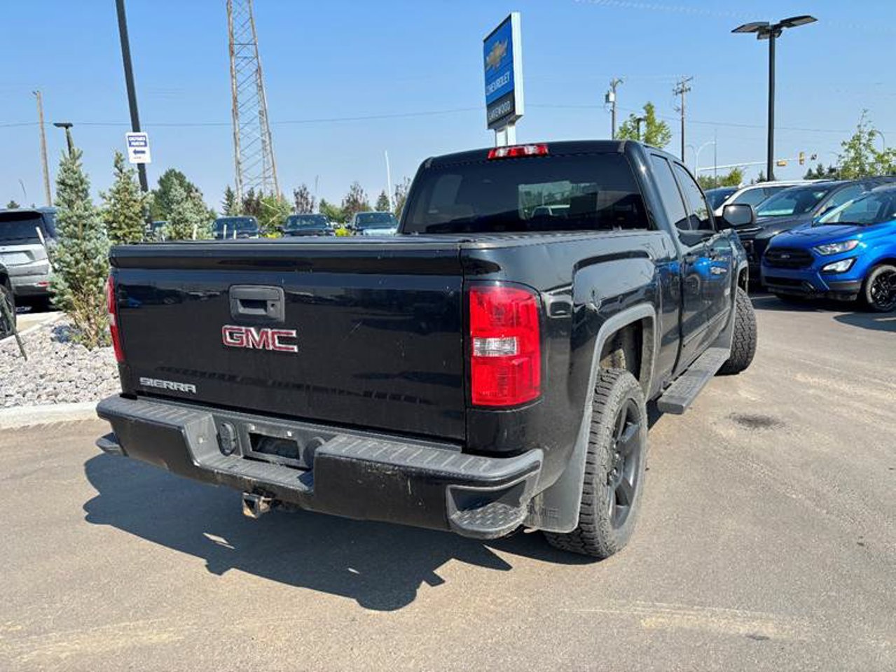 2017 GMC Sierra 1500 4WD Double Cab 143.5 Black Sherwood Park - photo #4