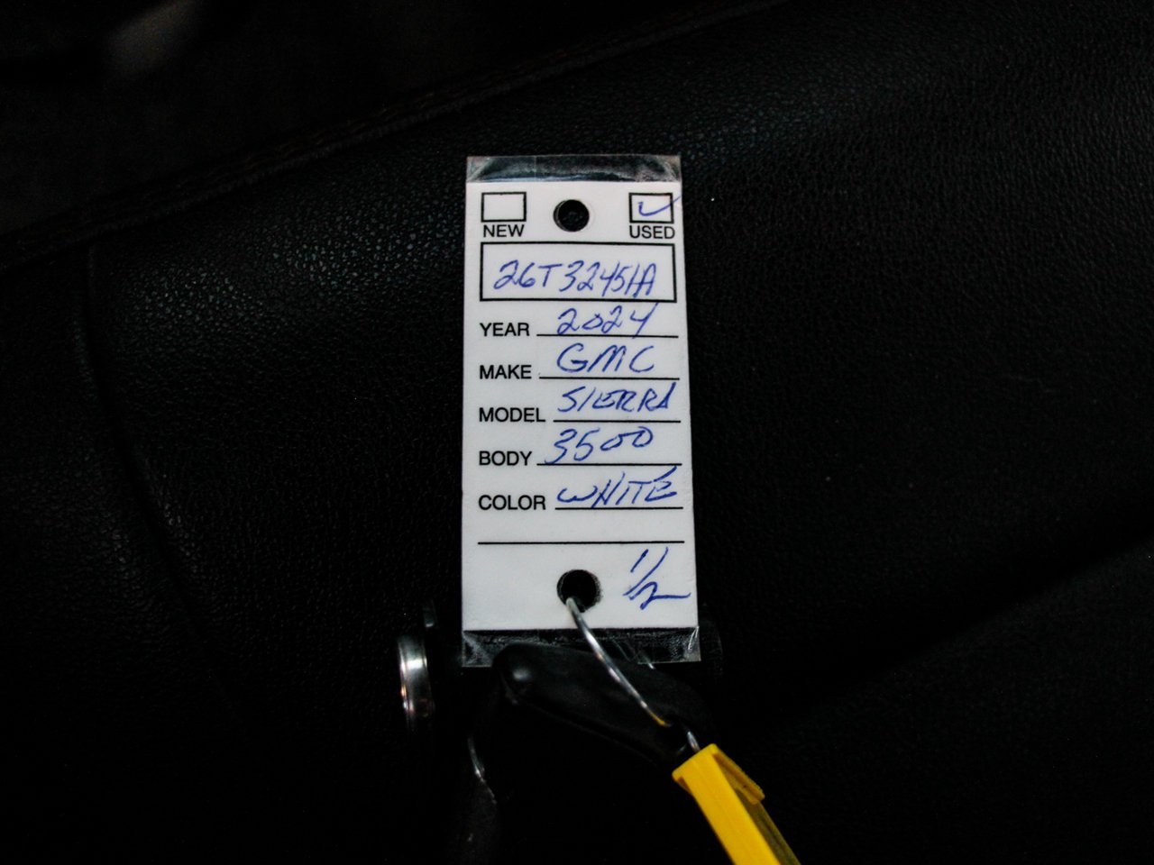 2024 GMC Sierra 3500HD 4WD Crew Cab 159 AT4 White Sherwood Park - photo #36