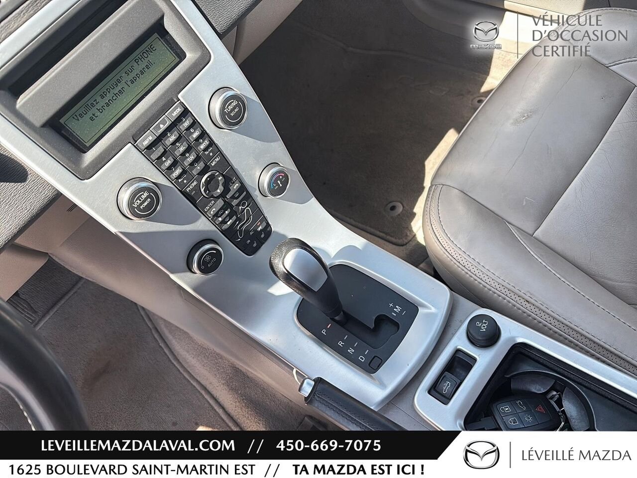 2012 Volvo C70 Décapotable 2 portes T5 Red Laval - photo #11