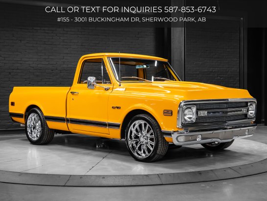 1970 Chevrolet C10 | US Mags | 350 Small Block | Retro Stereo | Leather Seats | Power Steering 