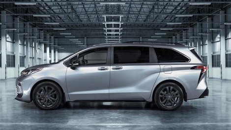 Celebrating A Quarter-Century of Moving People In Comfort, Safety, And Style: The 2023 Toyota Sienna