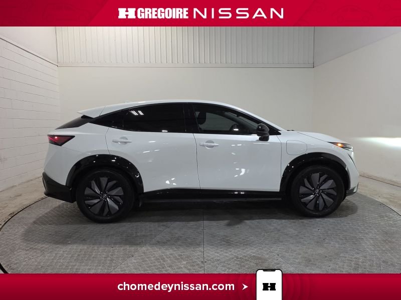 2024 Nissan Ariya White Laval - photo #10
